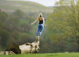 This Service Could Change The Way We Buy Health Trackers