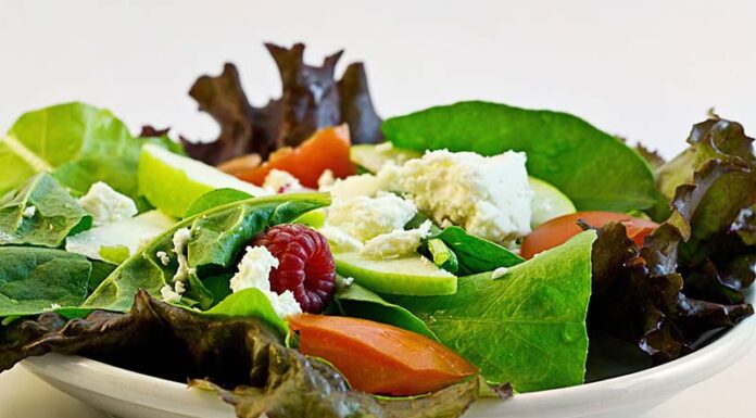 8 Yoga Poses You Can Do in Your Desk Chair